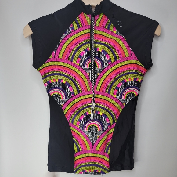 Rip Curl Other - Rip Curl Cap Sleeve Zip-Up Surf Top, NWT, size Small